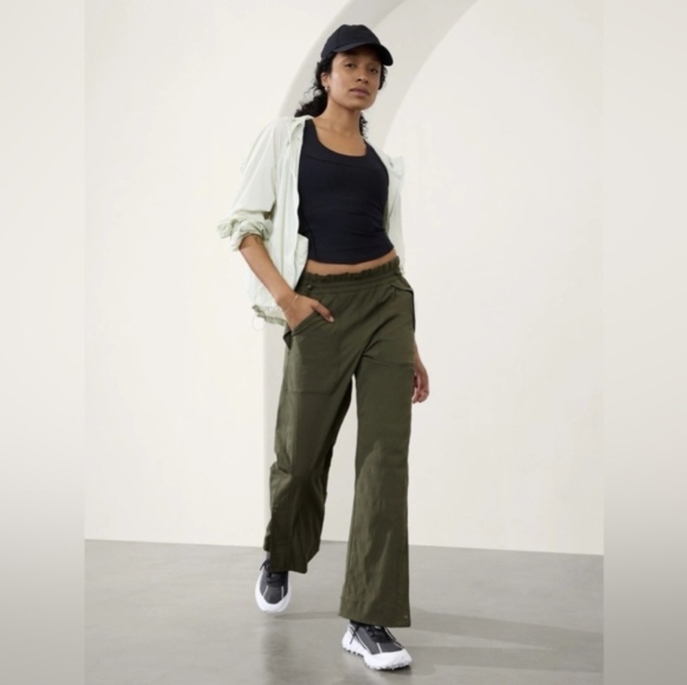 Athleta Trekkie High Rise‎ Parachute Pant Aspen Olive Green Street wear XL tall